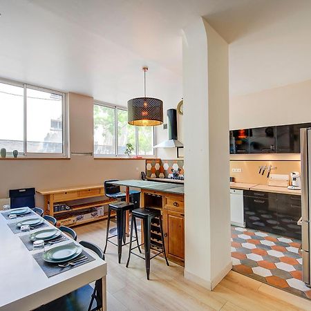 Le Qg Apartment Tours Bagian luar foto