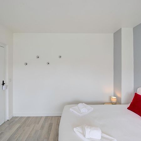 Le Qg Apartment Tours Bagian luar foto