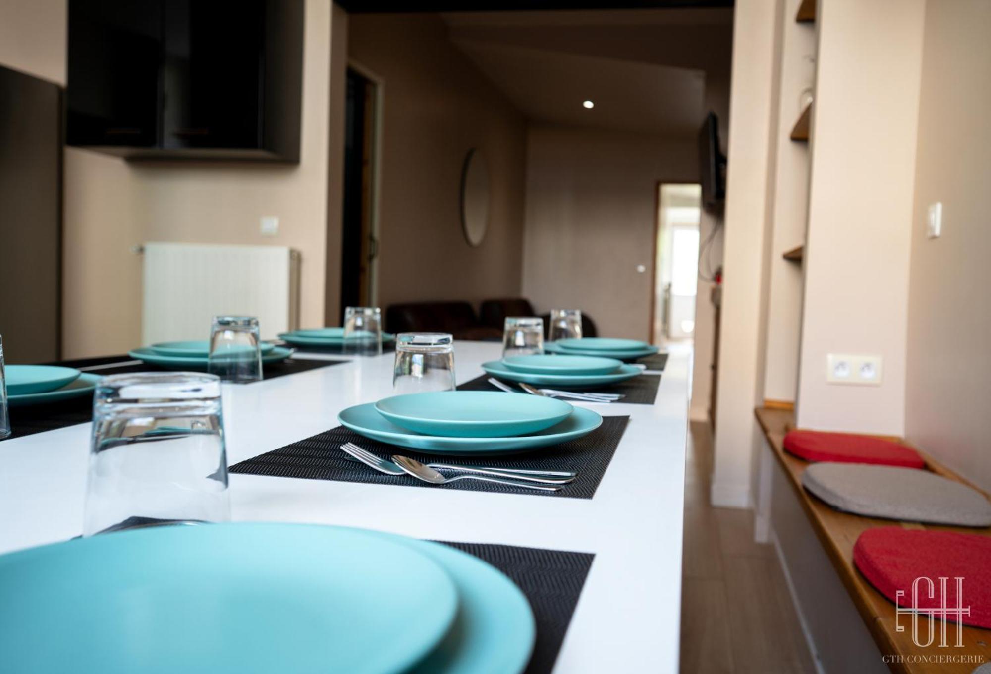 Le Qg Apartment Tours Bagian luar foto