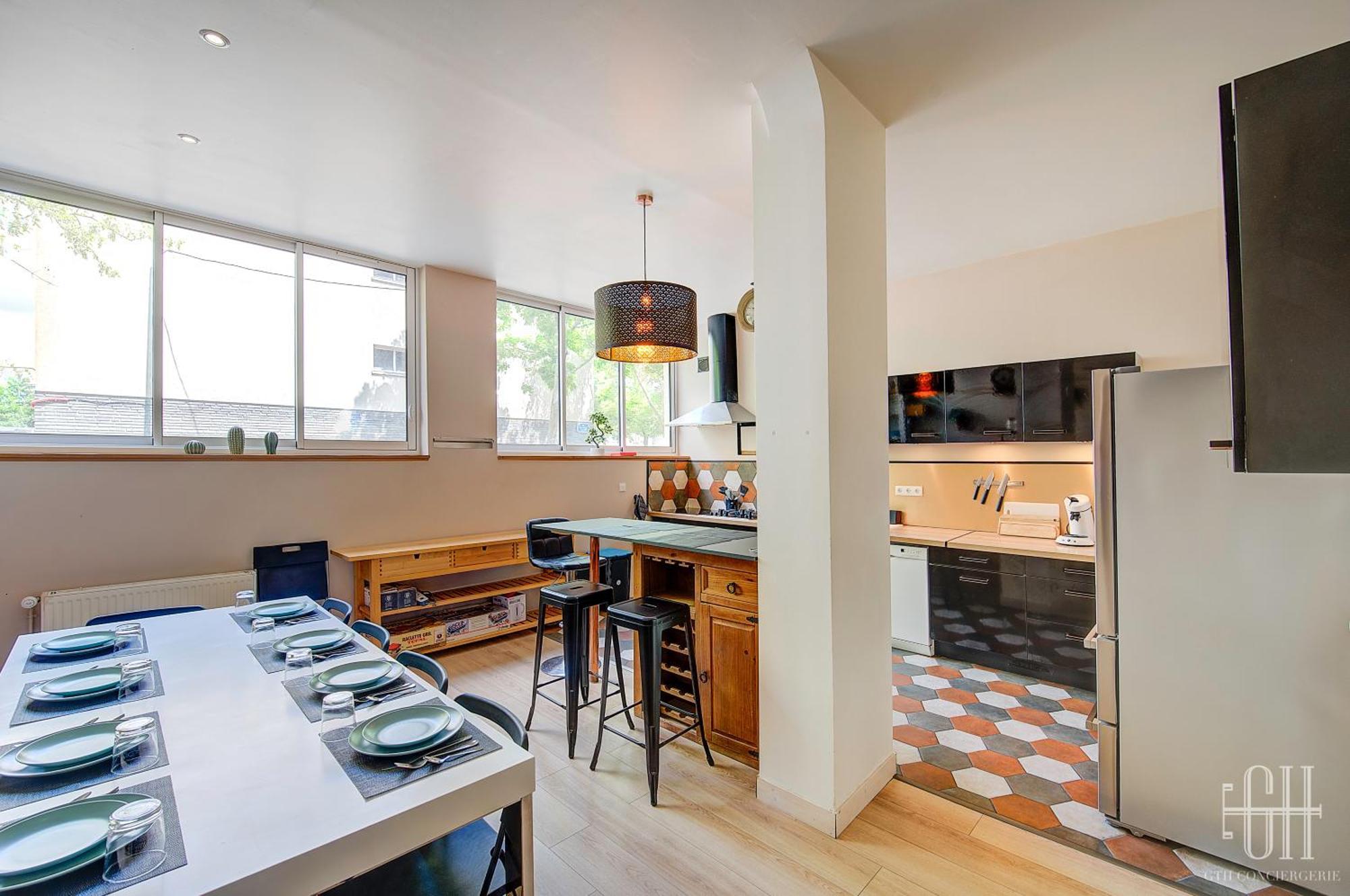 Le Qg Apartment Tours Bagian luar foto