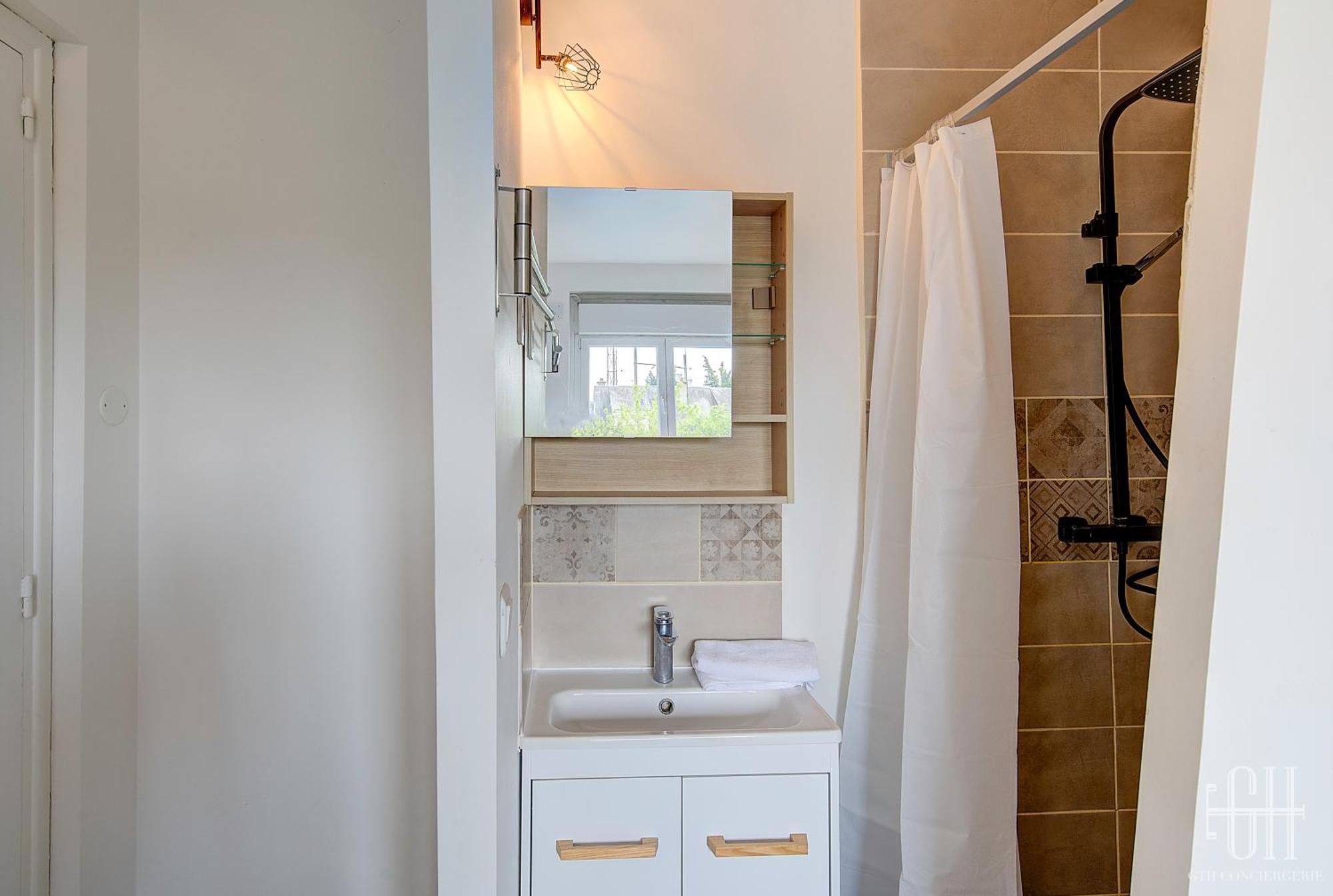 Le Qg Apartment Tours Bagian luar foto