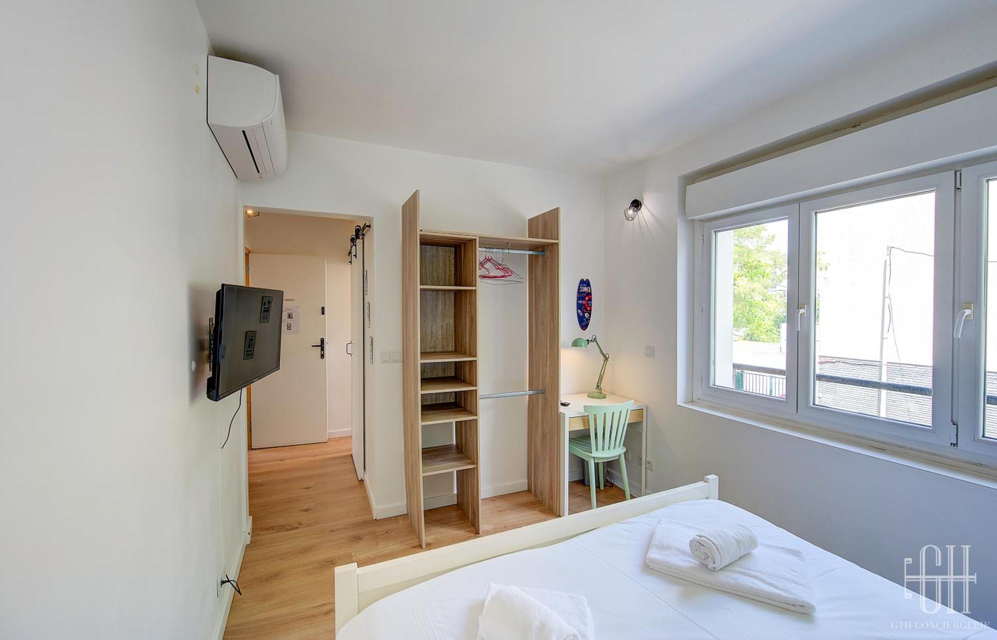Le Qg Apartment Tours Bagian luar foto