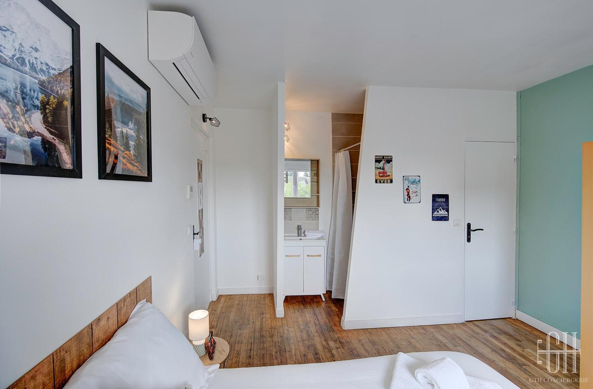Le Qg Apartment Tours Bagian luar foto