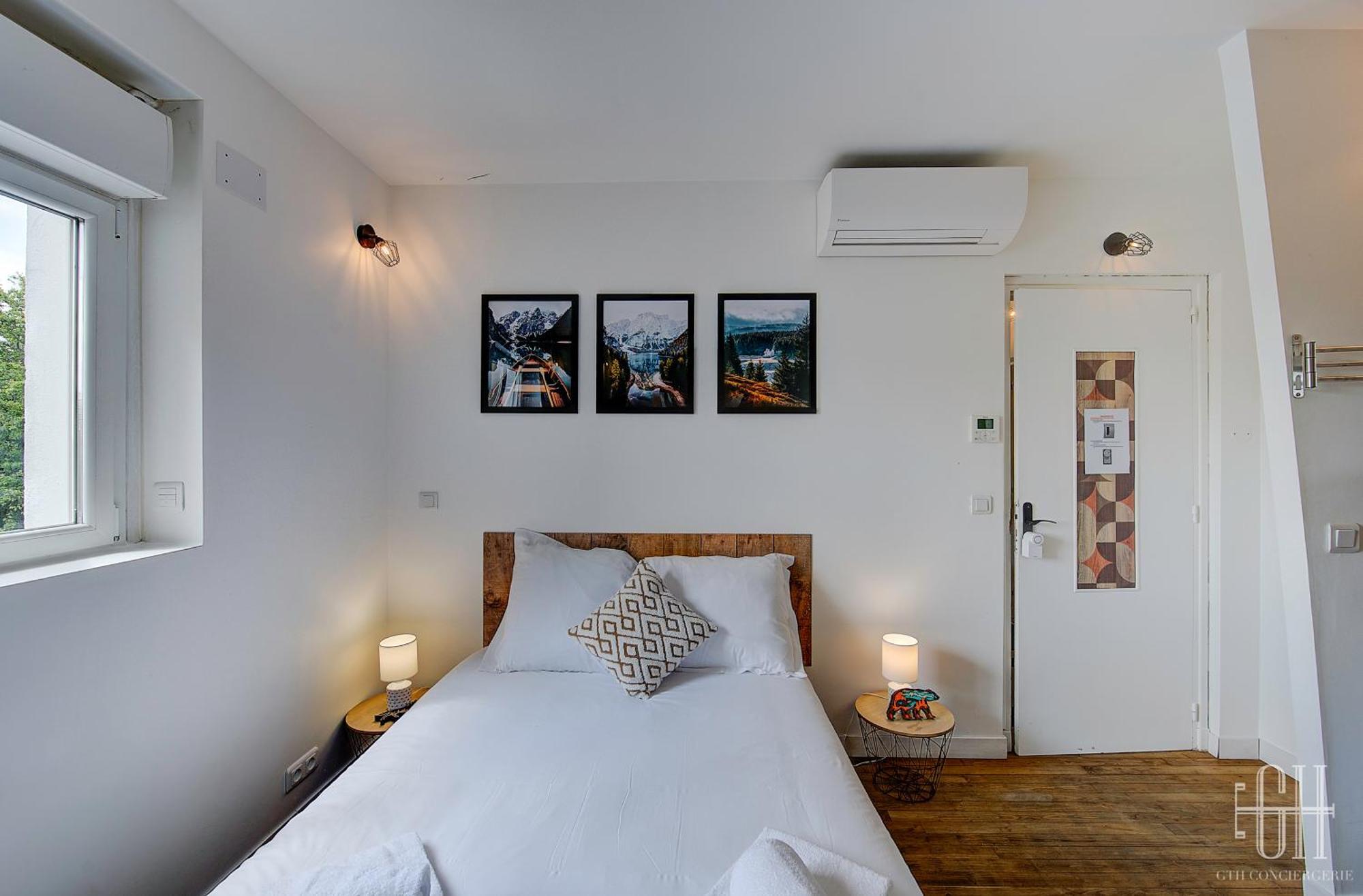 Le Qg Apartment Tours Bagian luar foto