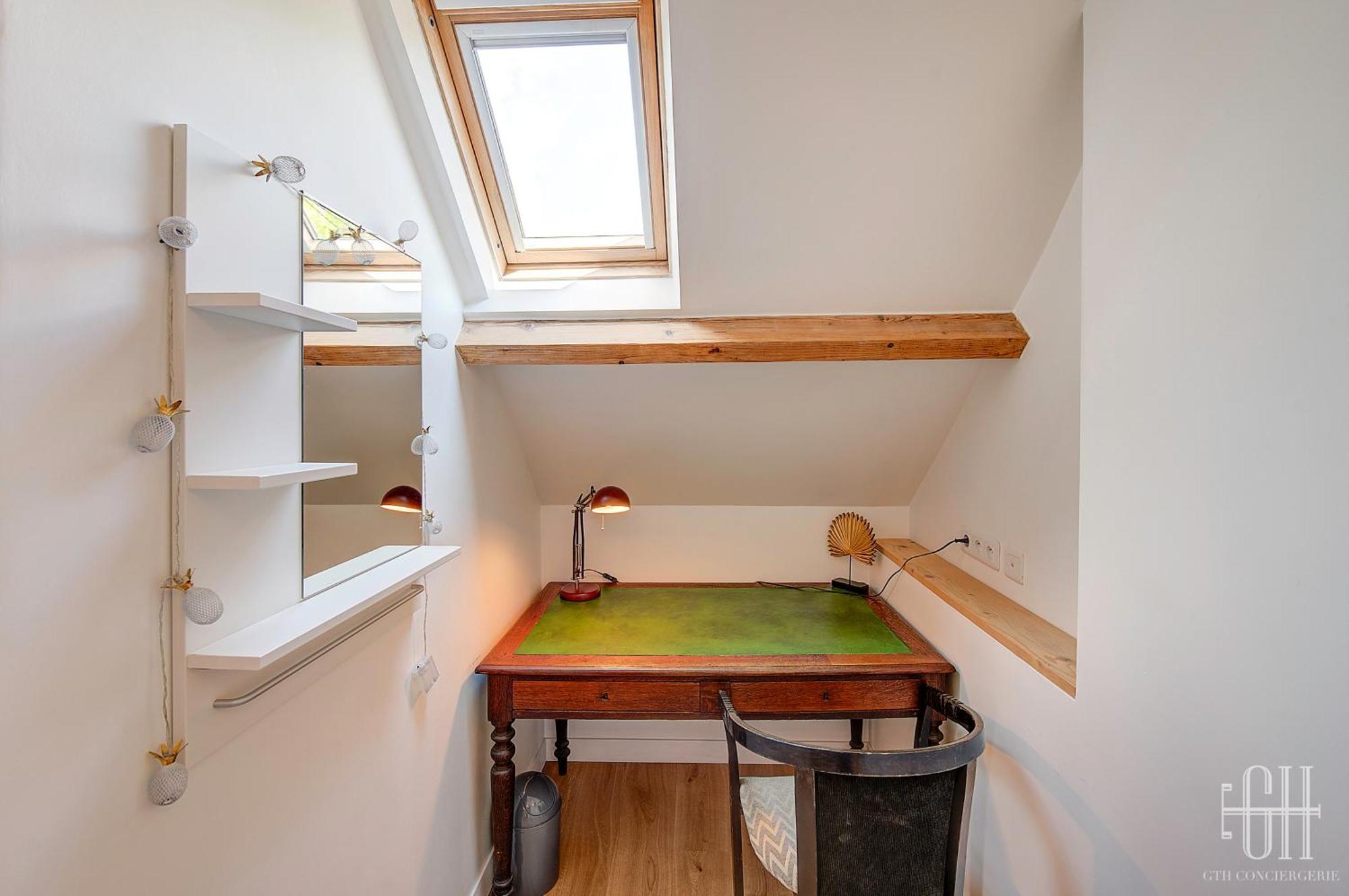 Le Qg Apartment Tours Bagian luar foto