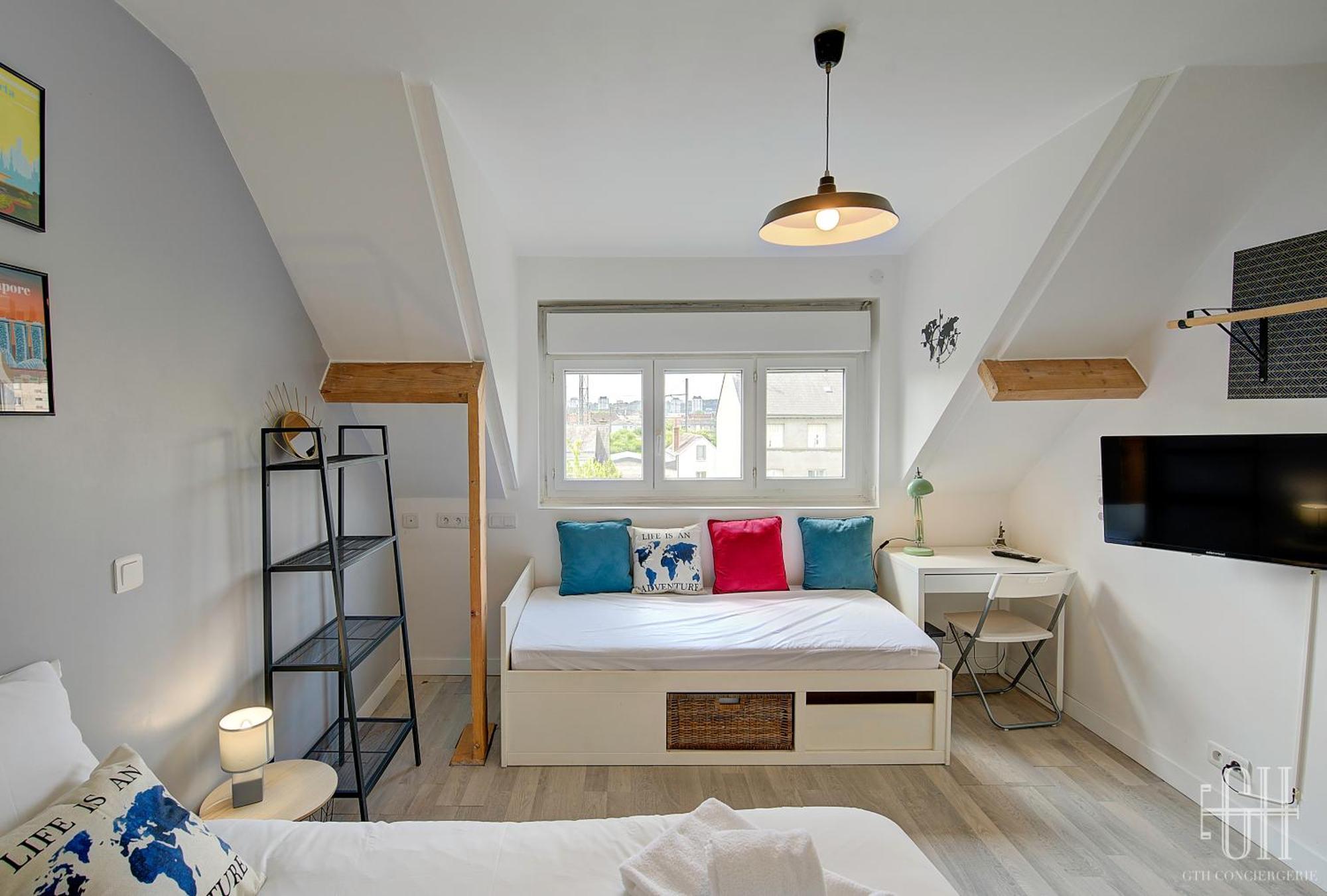 Le Qg Apartment Tours Bagian luar foto