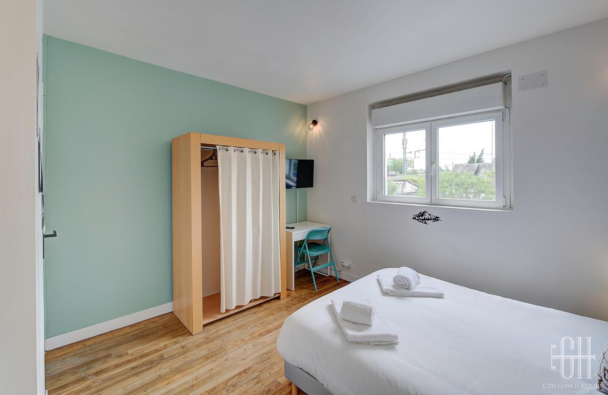 Le Qg Apartment Tours Bagian luar foto