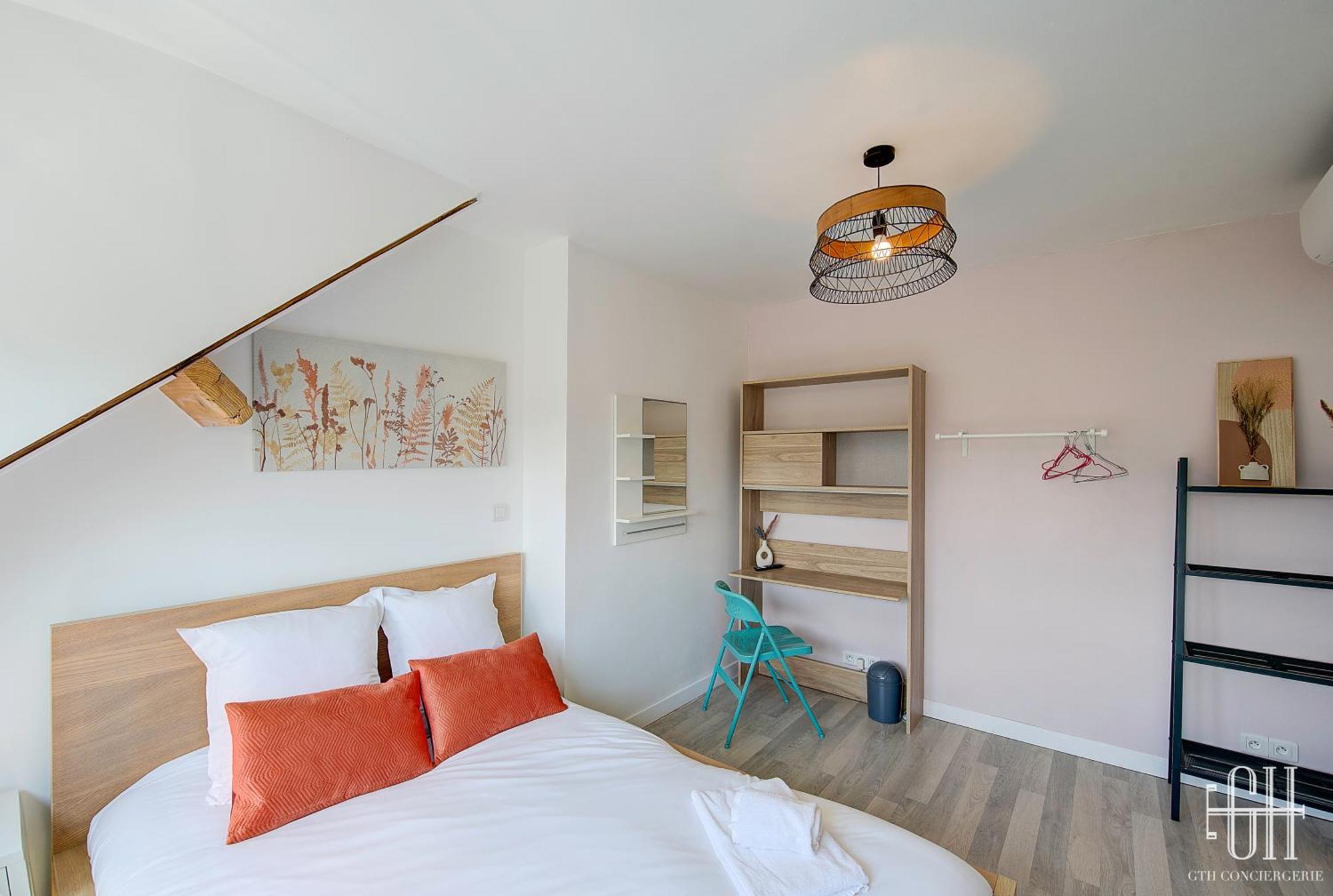 Le Qg Apartment Tours Bagian luar foto